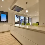 Guzman - Piacere Villa *